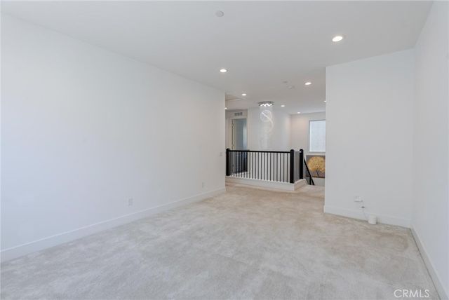 19230 Blackthorn Drive, Saugus, CA 91351