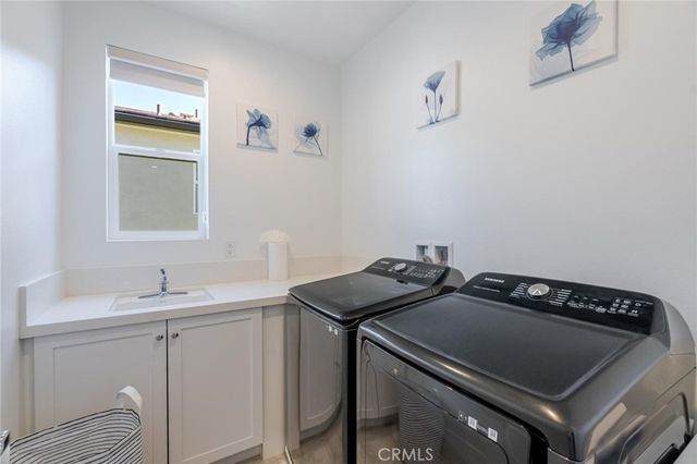 19230 Blackthorn Drive, Saugus, CA 91351