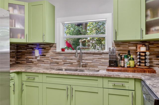 1041 S DAKOTA AVENUE, Lakeland, FL 33803