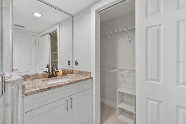 1041 S DAKOTA AVENUE, Lakeland, FL 33803