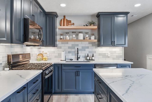 1106 DORENE Boulevard, Carter Lake, IA 51510