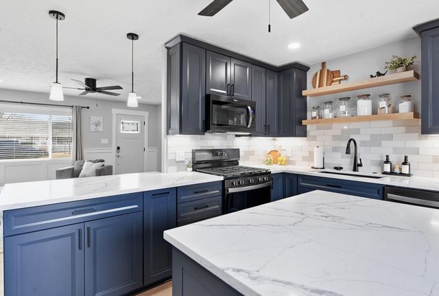 1106 DORENE Boulevard, Carter Lake, IA 51510