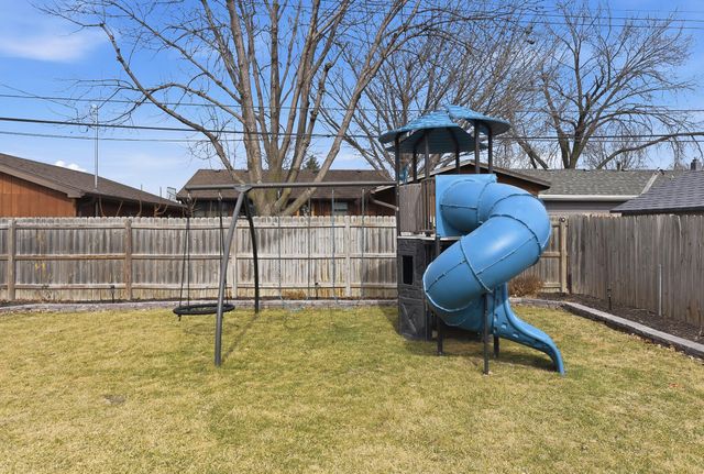 1106 DORENE Boulevard, Carter Lake, IA 51510