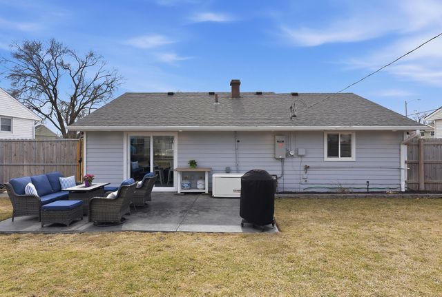 1106 DORENE Boulevard, Carter Lake, IA 51510