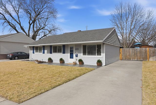 1106 DORENE Boulevard, Carter Lake, IA 51510