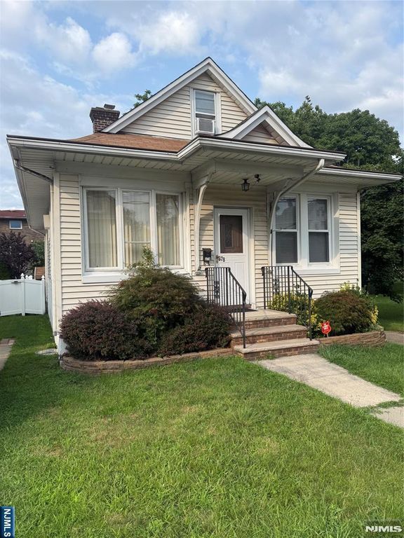 378 Delawanna Avenue, Clifton, NJ 07014