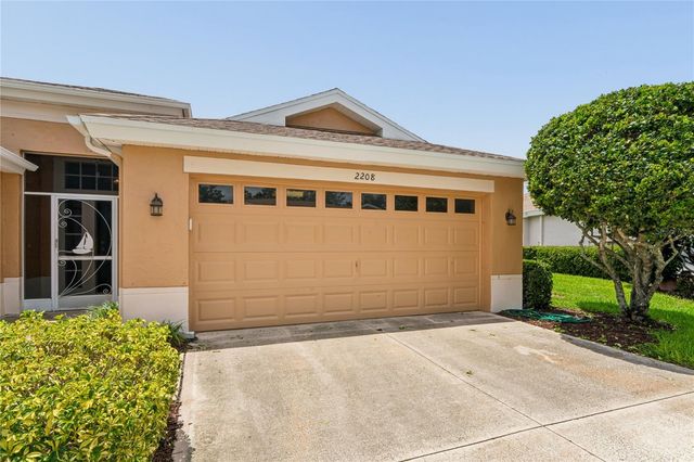 2208 WORTHINGTON GREENS DRIVE 2208, Sun City Center, FL 33573