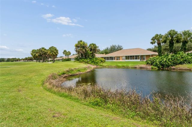 2208 WORTHINGTON GREENS DRIVE 2208, Sun City Center, FL 33573