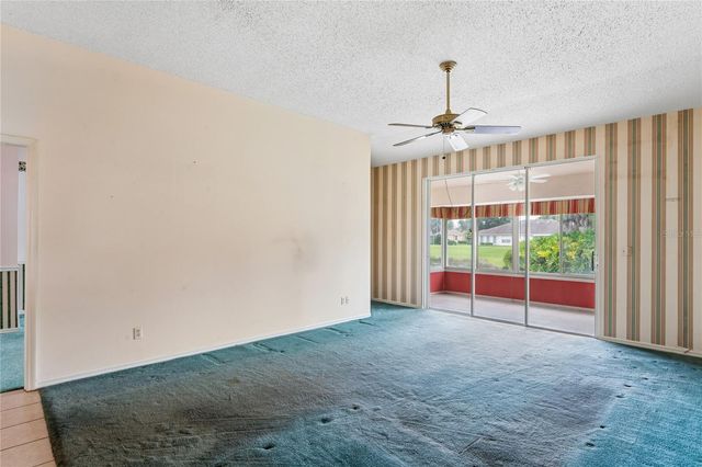 2208 WORTHINGTON GREENS DRIVE 2208, Sun City Center, FL 33573
