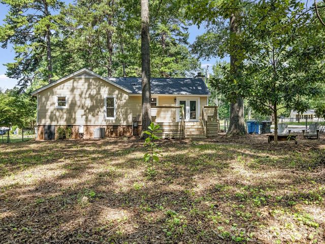 9501 Buckskin Lane, Charlotte, NC 28227