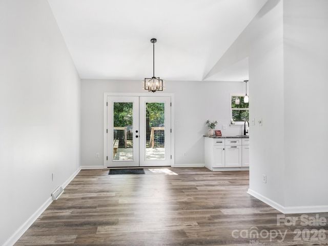 9501 Buckskin Lane, Charlotte, NC 28227