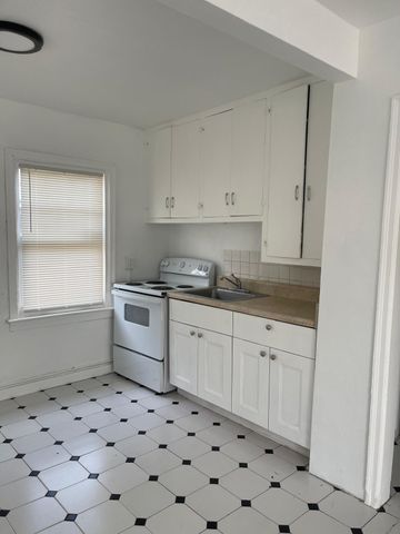 715 8th Avenue N, Lake Worth Beach, FL 33460