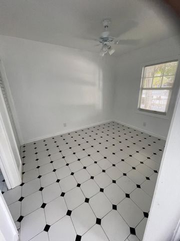 715 8th Avenue N, Lake Worth Beach, FL 33460