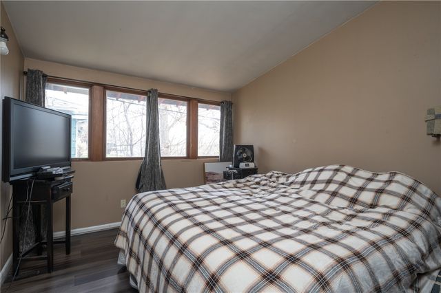 2237 Evergreen Street NE, Cedar Rapids, IA 52402