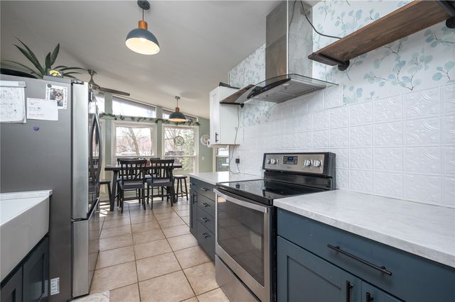 2237 Evergreen Street NE, Cedar Rapids, IA 52402