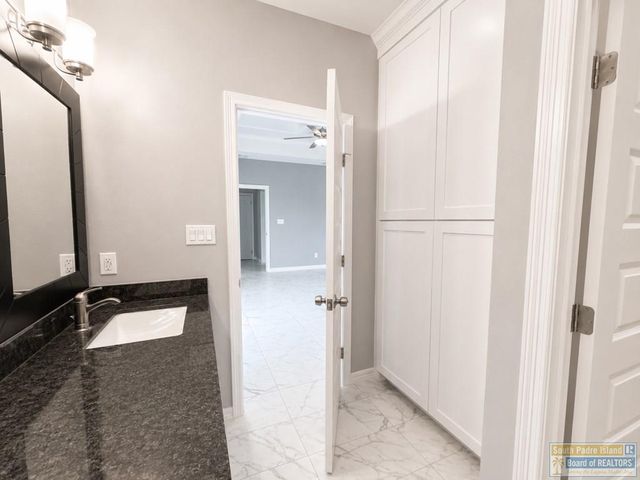 8806 Albatross St., Harlingen, TX 78552