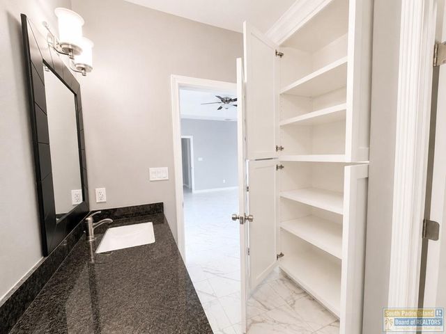8806 Albatross St., Harlingen, TX 78552