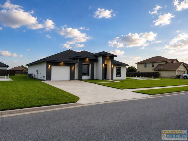 8806 Albatross St., Harlingen, TX 78552