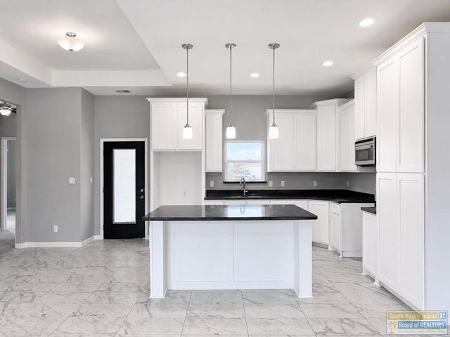 8806 Albatross St., Harlingen, TX 78552