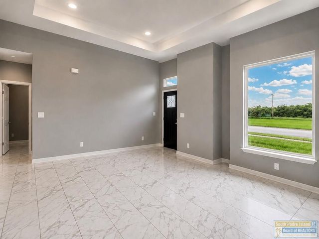 8806 Albatross St., Harlingen, TX 78552