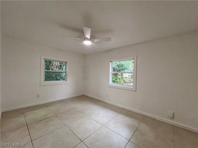 427 Capitol ST, North Fort Myers, FL 33903