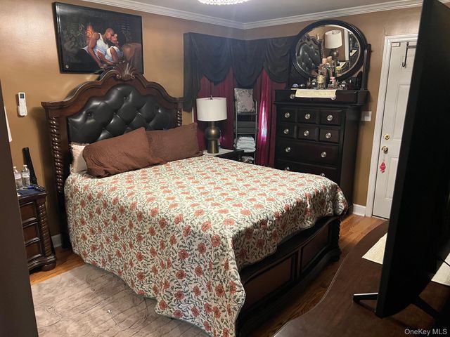 47 Brown Avenue, Hempstead, NY 11550