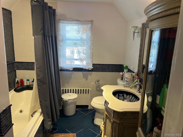 47 Brown Avenue, Hempstead, NY 11550