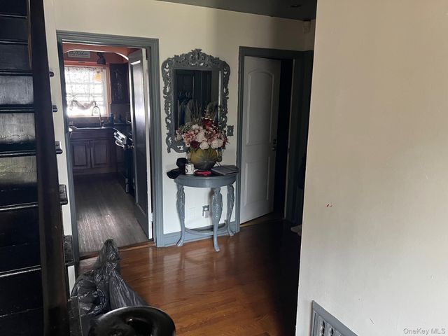 47 Brown Avenue, Hempstead, NY 11550