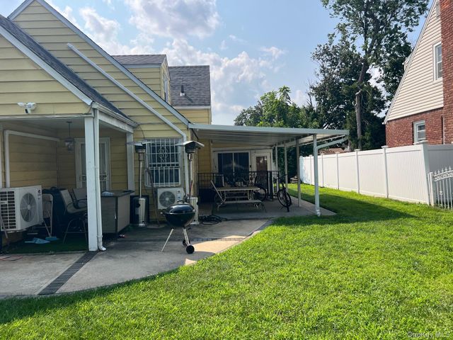 47 Brown Avenue, Hempstead, NY 11550