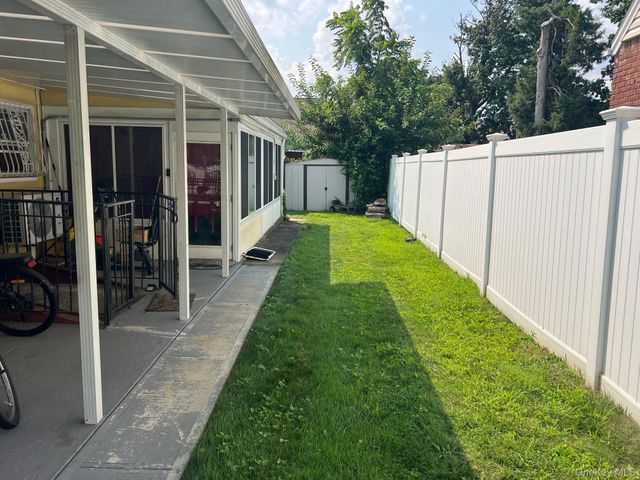 47 Brown Avenue, Hempstead, NY 11550