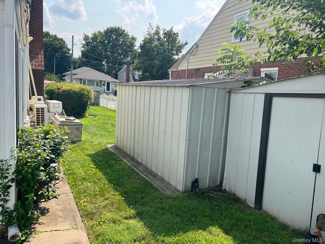47 Brown Avenue, Hempstead, NY 11550