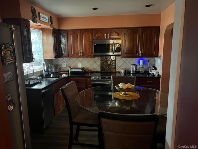 47 Brown Avenue, Hempstead, NY 11550