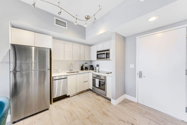 2600 E Hallandale Beach Blvd T3103, Hallandale Beach, FL 33009