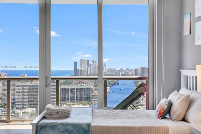 2600 E Hallandale Beach Blvd T3103, Hallandale Beach, FL 33009