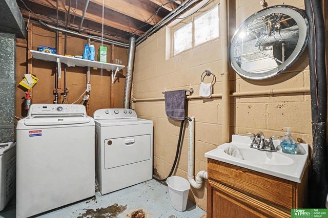5002 N 54th Street, Omaha, NE 68104