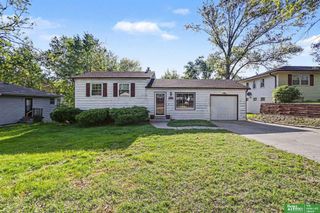 5002 N 54th Street, Omaha, NE 68104