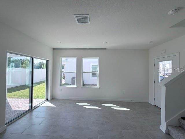 6446 HORSESHOE LANE WAY, Harmony, FL 34773