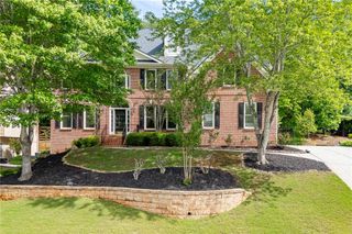 272 Lostwood Trail, Sugar Hill, GA 30518