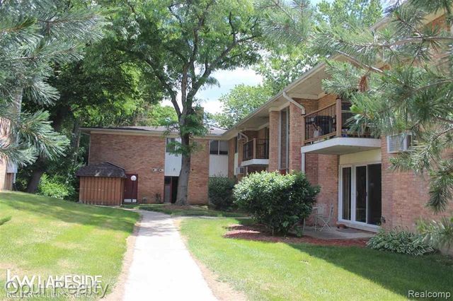 1237 Island Drive 203, Ann Arbor, MI 48105