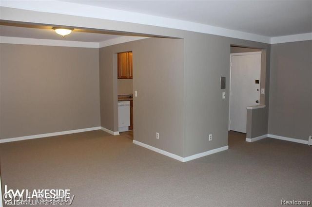 1237 Island Drive 203, Ann Arbor, MI 48105