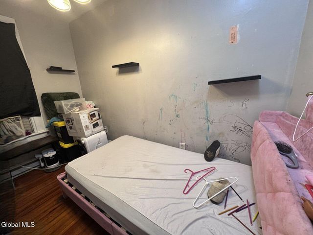 912 Cutler Street, Schenectady, NY 12303