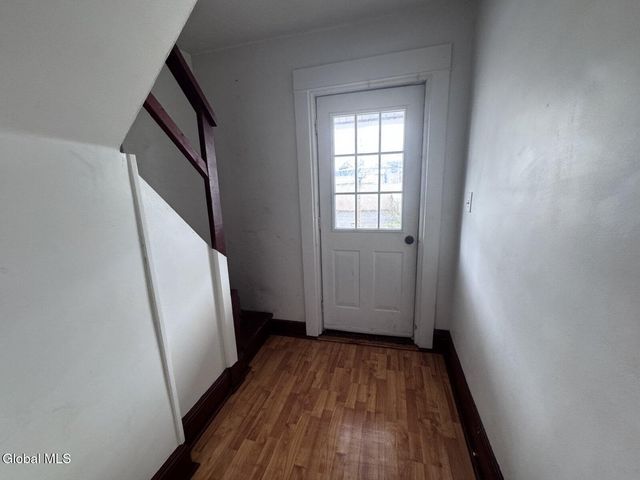 912 Cutler Street, Schenectady, NY 12303