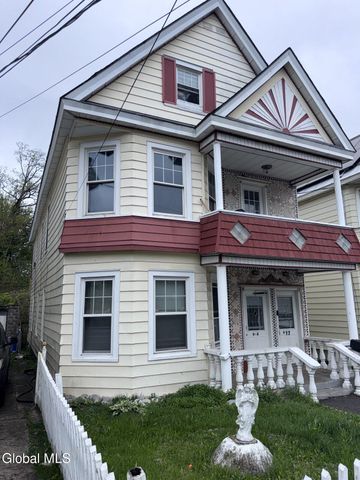 912 Cutler Street, Schenectady, NY 12303
