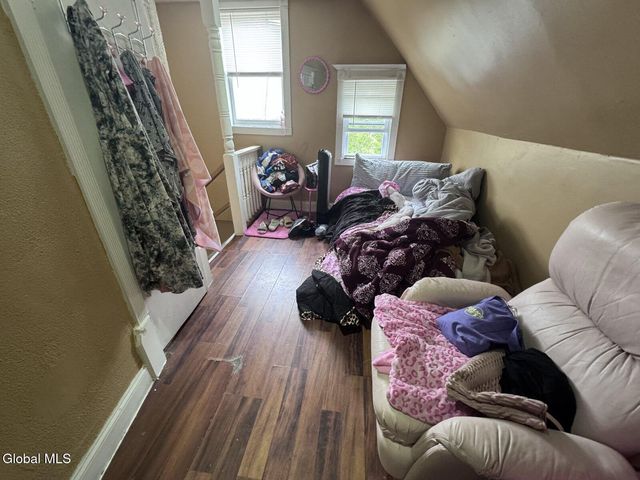 912 Cutler Street, Schenectady, NY 12303