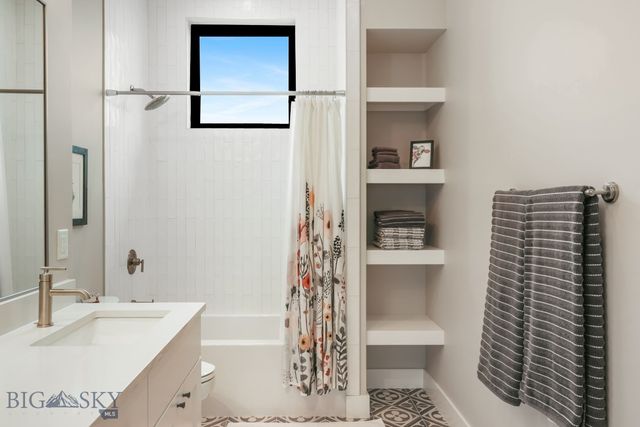 967 Auger Lane, Bozeman, MT 59718