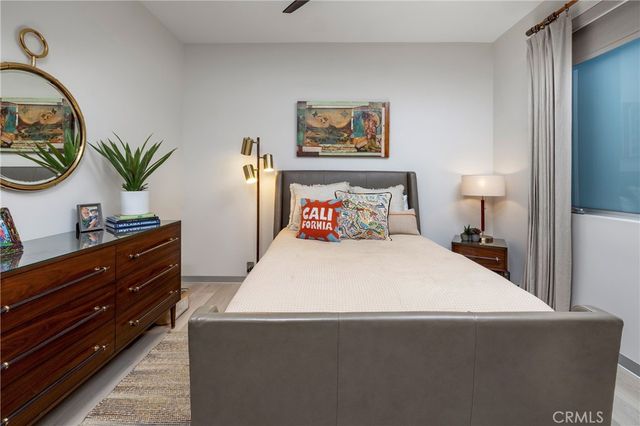 29 W Neapolitan, Long Beach, CA 90803