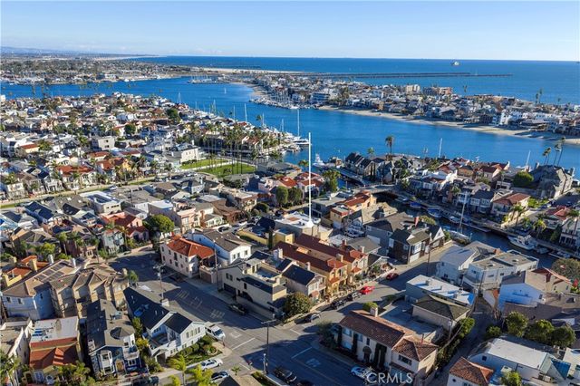 29 W Neapolitan, Long Beach, CA 90803