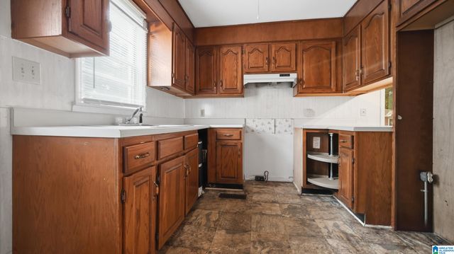 1337 18TH WAY SW, Birmingham, AL 35211