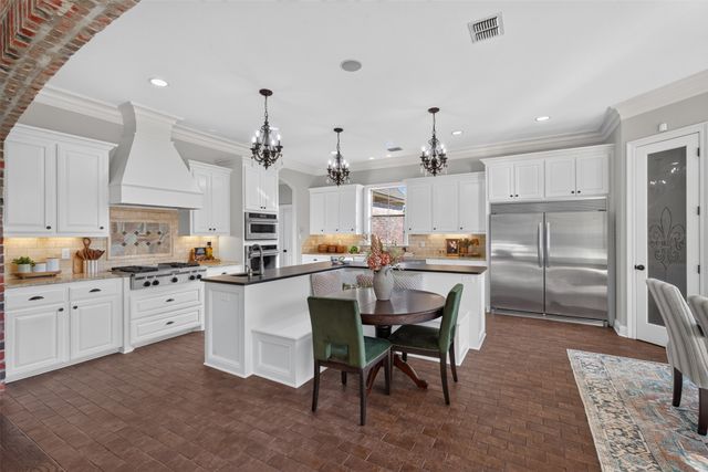 9522 Milbank Drive, Shreveport, LA 71115
