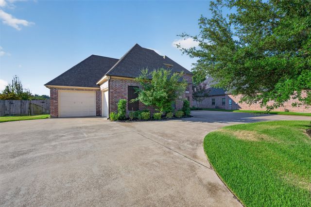 9522 Milbank Drive, Shreveport, LA 71115